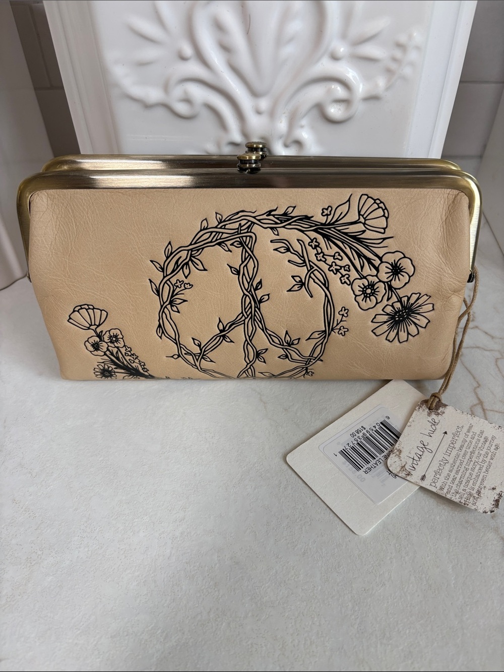 HOBO Lauren Leather Vintage Hide Peace Wallet/Clutch ~ new with tags